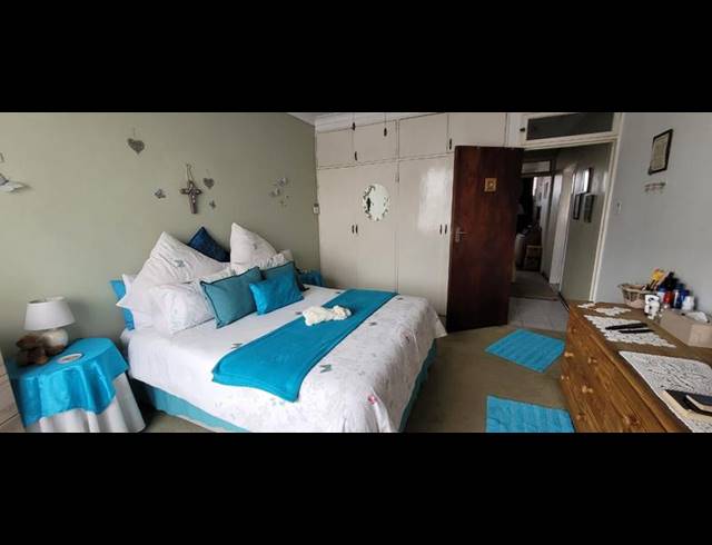 2 BEDROOM TOWNHOUSE FOR SALE IN NEW REDRUTH